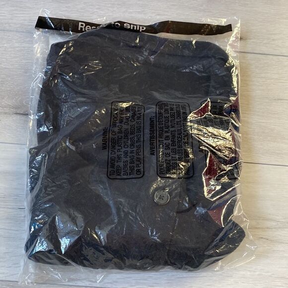 Fabletics Island Terry Boxy Button‎ Up Black S NWT in packaging - Picture 6 of 6